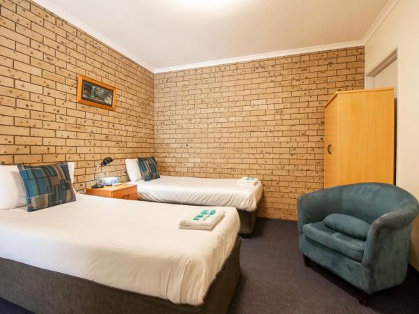 Echo Holiday Parks - Windsor Gardens : photo 3 de la chambre budget units - twin