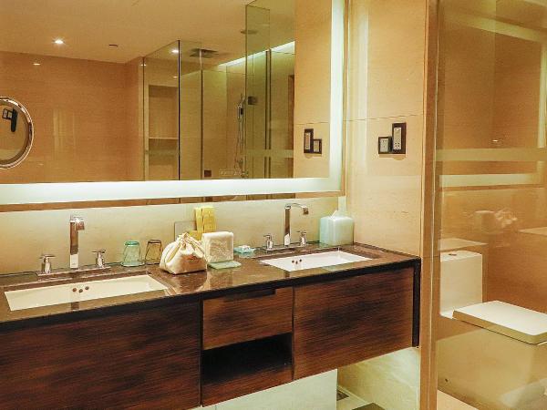 Howard Johnson Hi - Tech Plaza Chengdu : photo 4 de la chambre suite exécutive