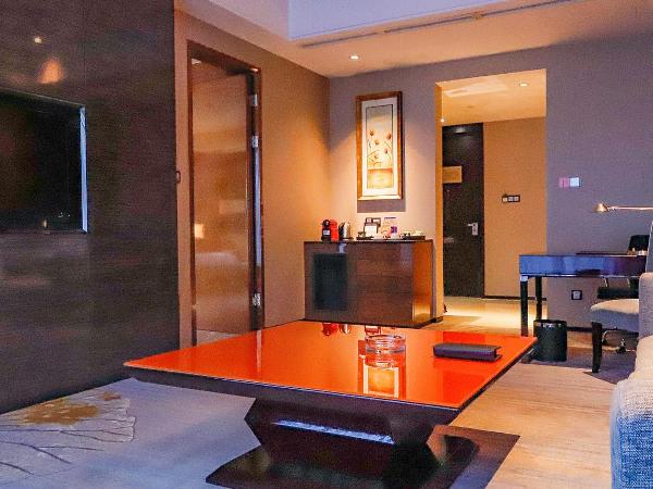 Howard Johnson Hi - Tech Plaza Chengdu : photo 2 de la chambre suite exécutive