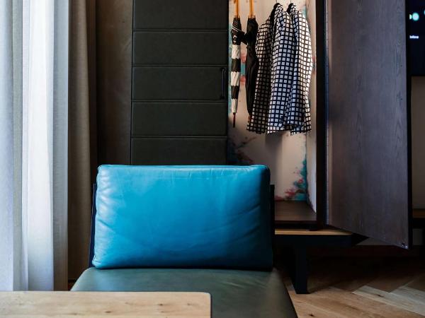 QT Melbourne : photo 2 de la chambre chambre lit king-size qt