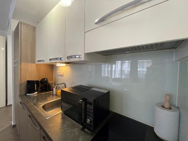 Smart Hotel Budapest & Apartments : photo 5 de la chambre superior apartman 130m from the main building