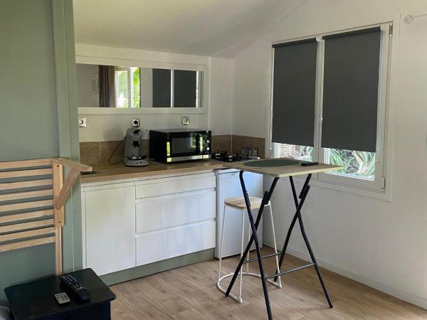 Cottage Bohème - Voyageur Solo - Jardin Partagé : photo 4 de la chambre chambre double