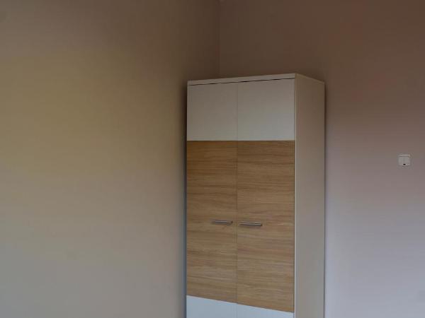 Villa Krasnowolska Airport : photo 8 de la chambre lit simple en dortoir