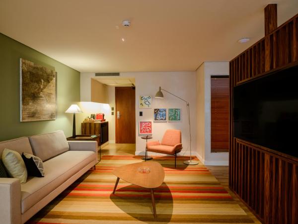 Hotel Luzeiros Fortaleza : photo 5 de la chambre suite exécutive