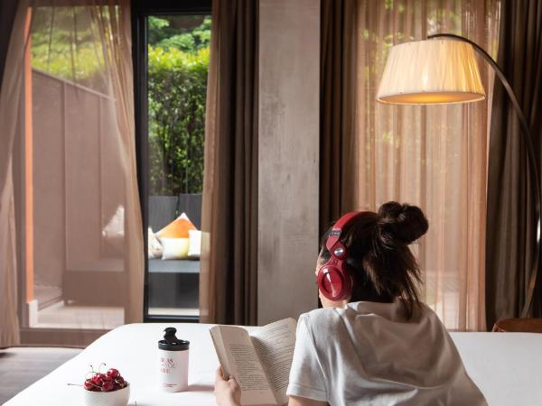 Milan Suite Hotel : photo 7 de la chambre suite junior avec jardin privé