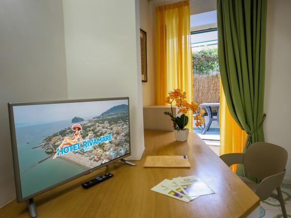 Hotel Rivamare : photo 2 de la chambre chambre double Économique - sous-sol