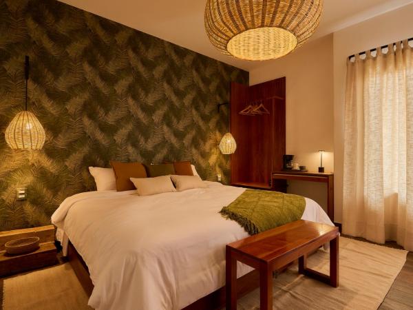 Stay Ortenxia : photo 3 de la chambre chambre deluxe