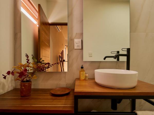 Stay Ortenxia : photo 1 de la chambre chambre deluxe