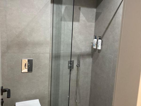 Thess Living Suites : photo 3 de la chambre chambre double deluxe