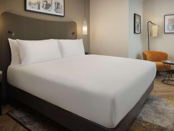 DoubleTree by Hilton London Victoria : photo 3 de la chambre chambre lit king-size deluxe