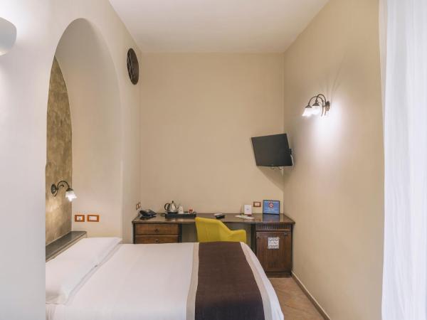 Hotel Il Convento : photo 3 de la chambre chambre double ou lits jumeaux standard avec balcon
