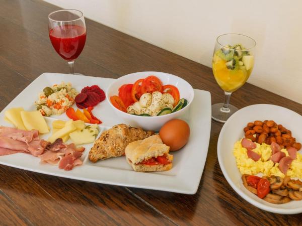 Hotel Il Convento : photo 9 de la chambre chambre simple avec balcon (2 adultes)