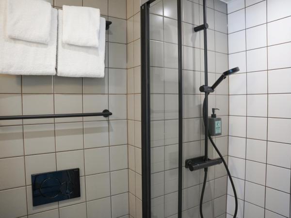 Comfort Hotel Panorama : photo 4 de la chambre chambre familiale