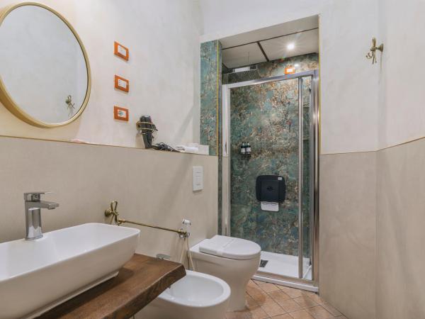 Hotel Il Convento : photo 8 de la chambre chambre quadruple avec balcon