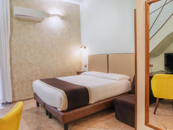 Hotel Il Convento : photo 1 de la chambre chambre quadruple avec balcon