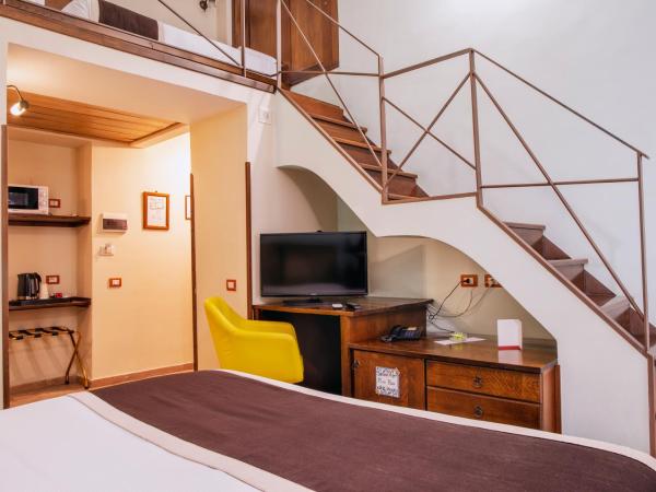 Hotel Il Convento : photo 2 de la chambre chambre quadruple avec balcon