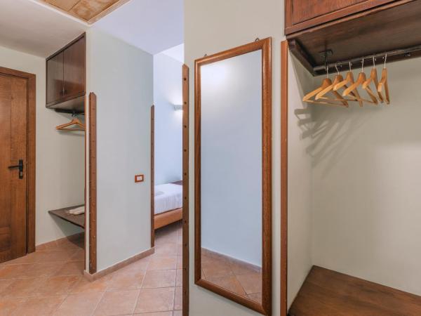 Hotel Il Convento : photo 6 de la chambre chambre quadruple avec balcon