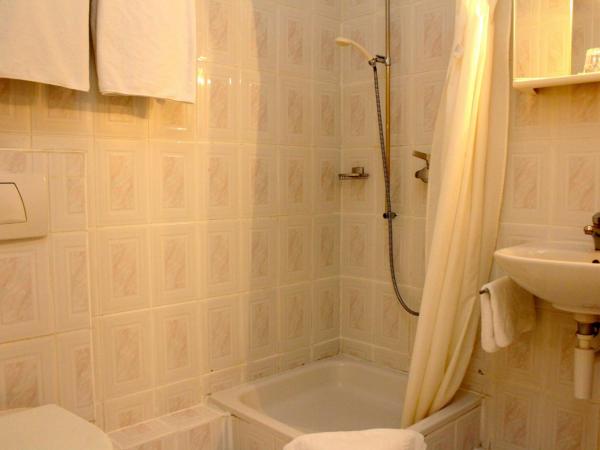 Hôtel du Marché : photo 5 de la chambre chambre double