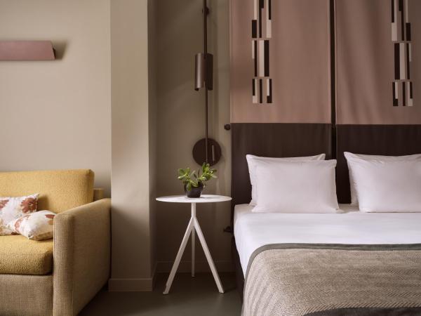 City Hotel Thessaloniki : photo 4 de la chambre suite junior - vue sur ville