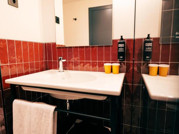 Ibis Styles Madrid Centro Maravillas : photo 9 de la chambre standard room with 1 double bed