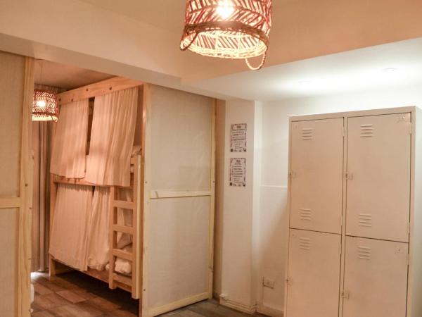 Fuxia Jungle Hostel : photo 2 de la chambre lit dans un dortoir de 4 lits