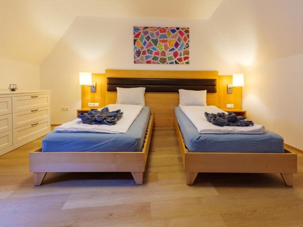 Flataid CityAPART Graz Geidorf : photo 2 de la chambre studio familial