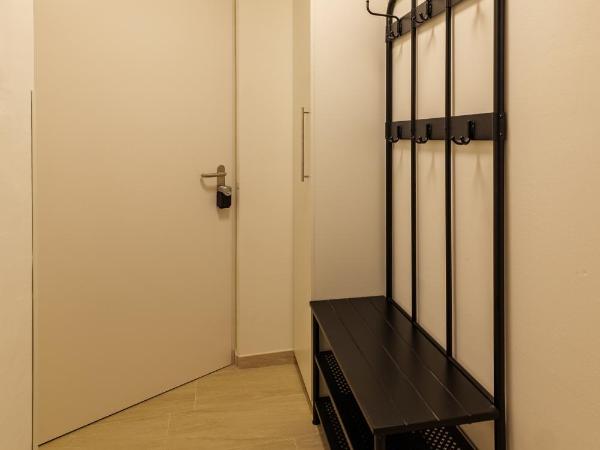 Flataid CityAPART Graz Geidorf : photo 8 de la chambre studio familial