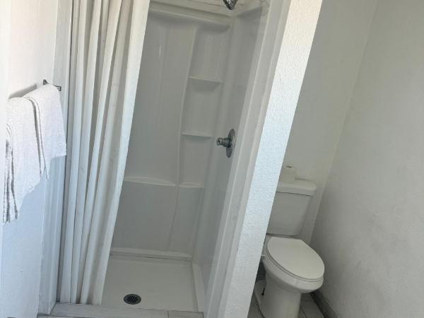 King Castle Motel : photo 3 de la chambre chambre double familiale