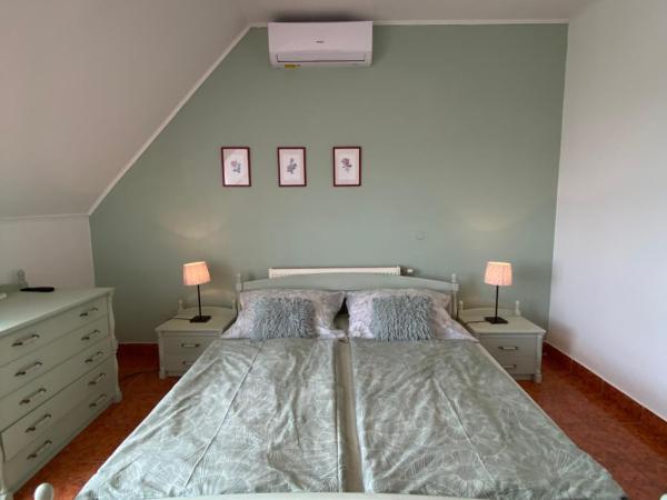 Vázsonyi Vendégház : photo 6 de la chambre chambre double avec salle de bains privative