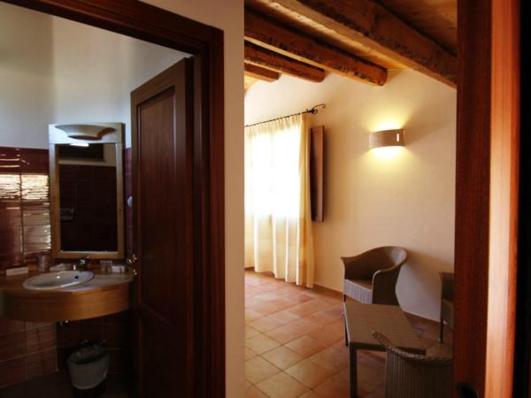 Alghero Resort Country Hotel & Spa : photo 4 de la chambre suite (2 adultes + 2 enfants)