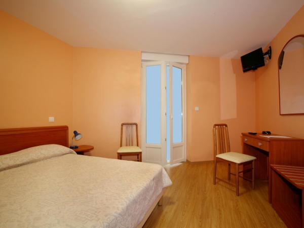Hotel le Dauphin : photo 6 de la chambre chambre double
