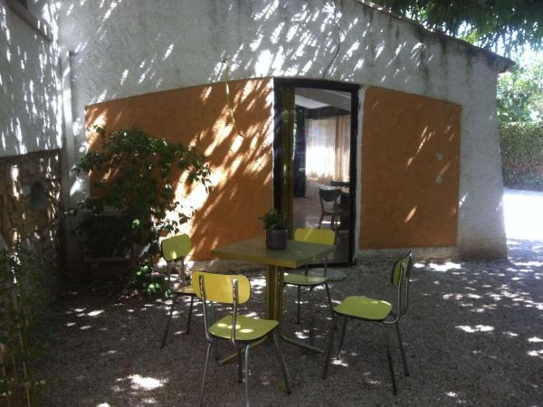 Du Coté de Chez Soi : photo 7 de la chambre chambre double - vue sur jardin