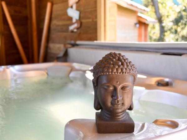 La Wodapalousa, Surf & Crossfit Guesthouse, 800m from Beach : photo 1 de la chambre appartement - vue sur jardin