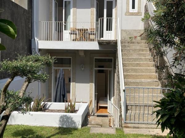 Pombeiro Apartments : photo 2 de la chambre appartement avec terrasse