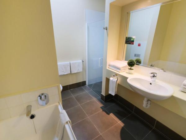 The Garden Hotel : photo 3 de la chambre suite 2 chambres