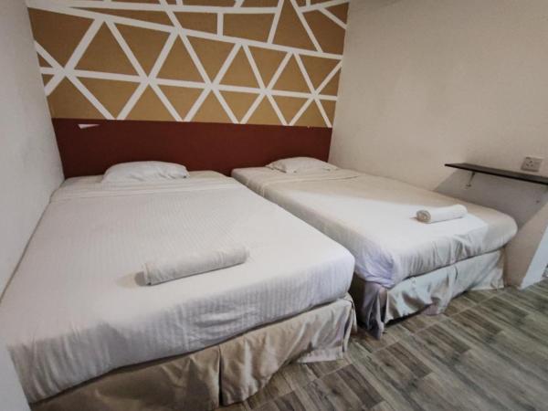 Maleeq Hotel @ Meru Ipoh : photo 2 de la chambre chambre lits jumeaux standard