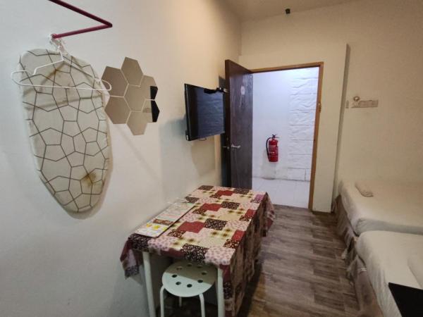 Maleeq Hotel @ Meru Ipoh : photo 4 de la chambre chambre lits jumeaux standard