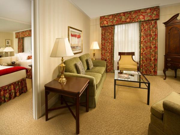 Mayflower Park Hotel : photo 4 de la chambre suite lit queen-size deluxe