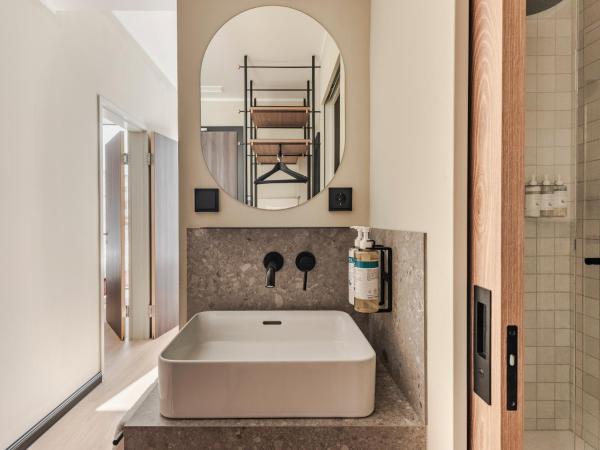 Numa Salzburg Vogelweider : photo 9 de la chambre chambre moyenne