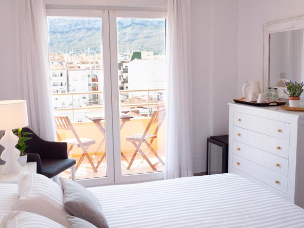 Hostal Comercio : photo 4 de la chambre chambre double ou lits jumeaux supérieure - vue sur montagnes