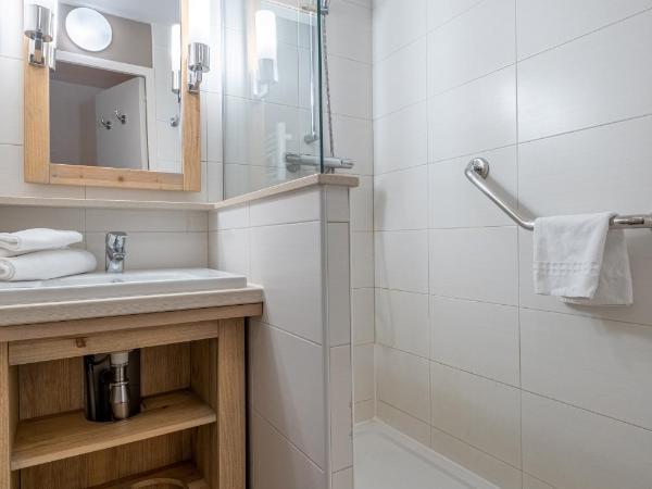 Résidence Pierre & Vacances Le Peillon : photo 2 de la chambre studio avec alcôve (4 personnes)