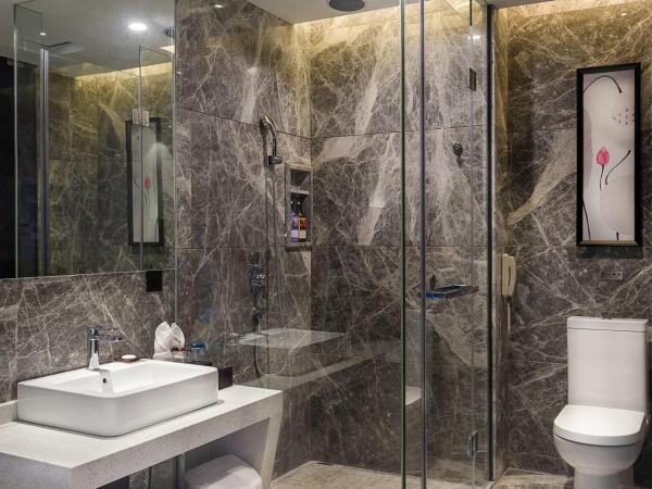 Paco Hotel Shuiyin Road Guangzhou-Free Shuttle Bus For Canton Fair : photo 2 de la chambre chambre lit king-size de luxe