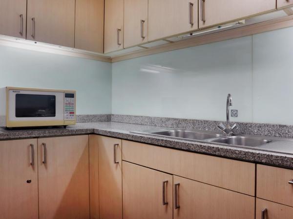 Oakwood Suites Kuningan Jakarta : photo 6 de la chambre two-bedroom classic