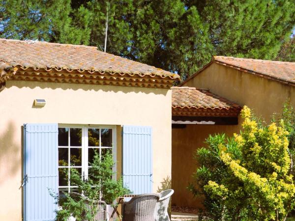 Le Mas Des Sables : photo 2 de la chambre chambre lits jumeaux camarguaise