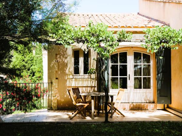Le Mas Des Sables : photo 2 de la chambre chambre double méditerranéenne