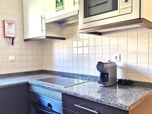 Glenridge Resort By Albufeira Rental : photo 5 de la chambre appartement 2 chambres - vue sur piscine