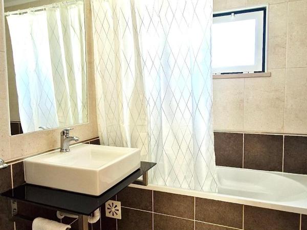 Glenridge Resort By Albufeira Rental : photo 6 de la chambre appartement 2 chambres - vue sur piscine