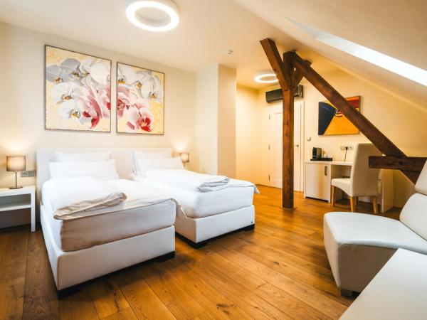 Hotel Latrán : photo 2 de la chambre chambre lits jumeaux deluxe