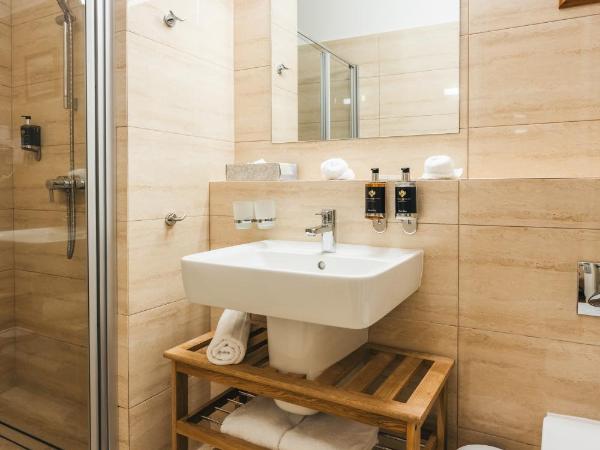 Hotel Latrán : photo 5 de la chambre chambre double deluxe