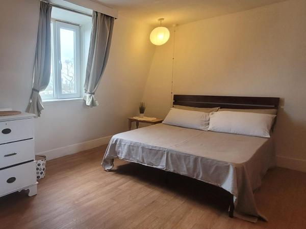 Morrone House : photo 2 de la chambre chambre double avec salle de bains commune